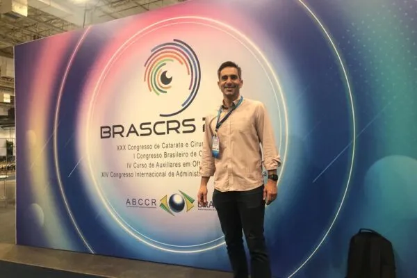 Dr. Luís Arana em congresso BRASCRS, 2023